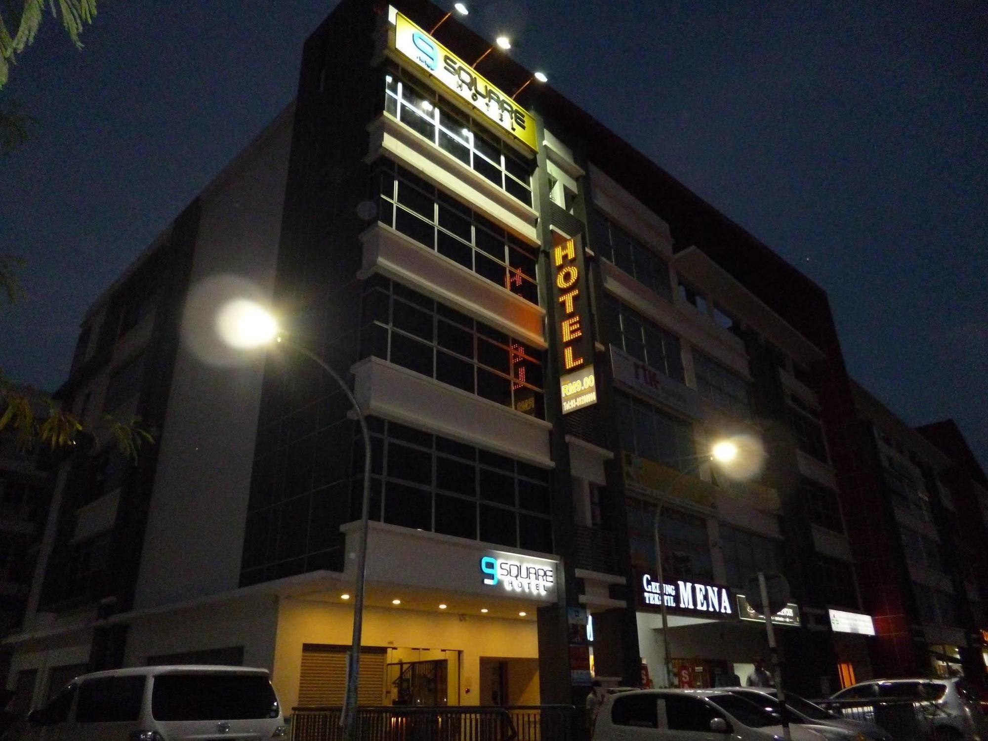 9 Square Hotel - Bangi Exteriör bild
