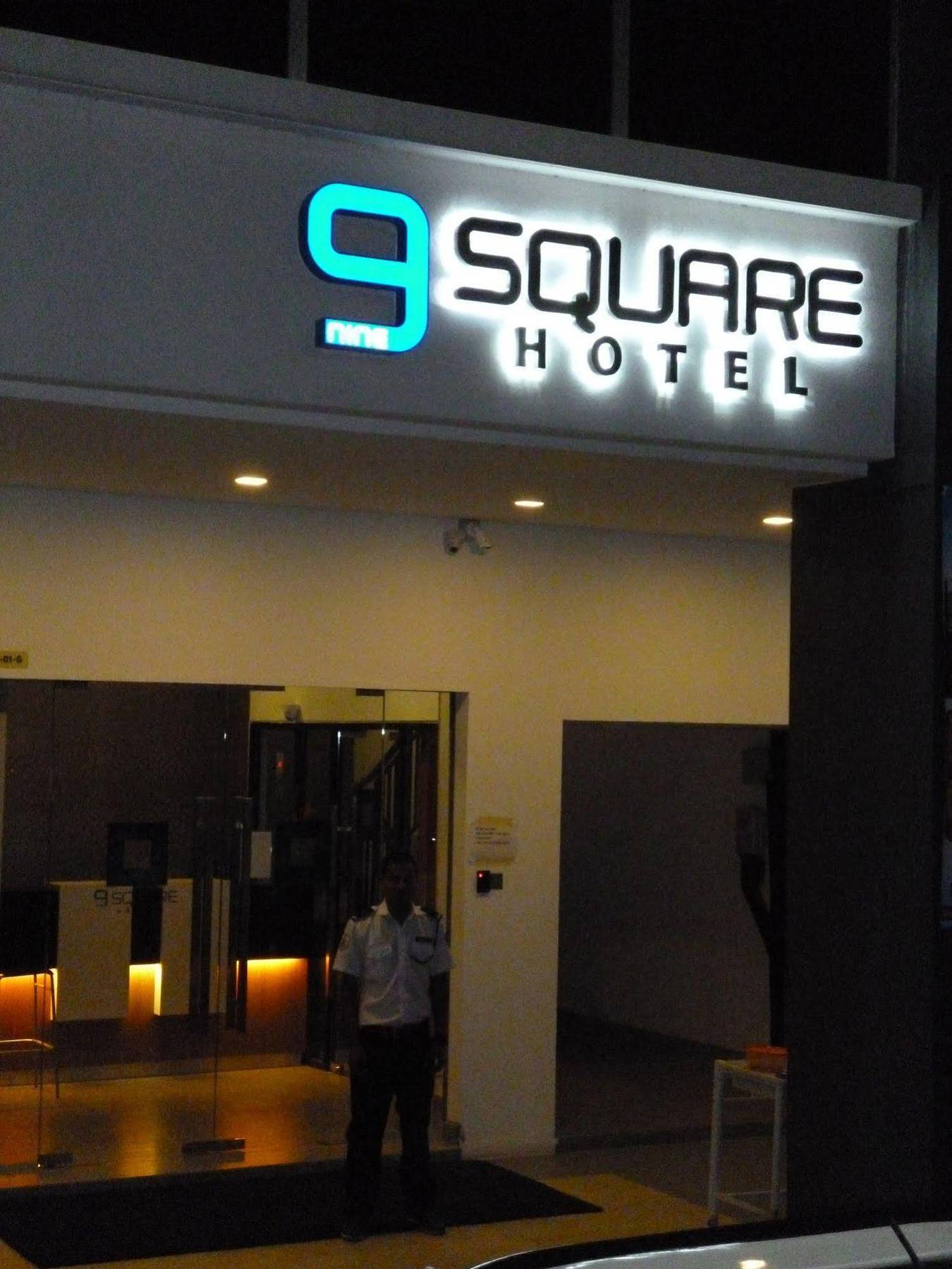 9 Square Hotel - Bangi Exteriör bild